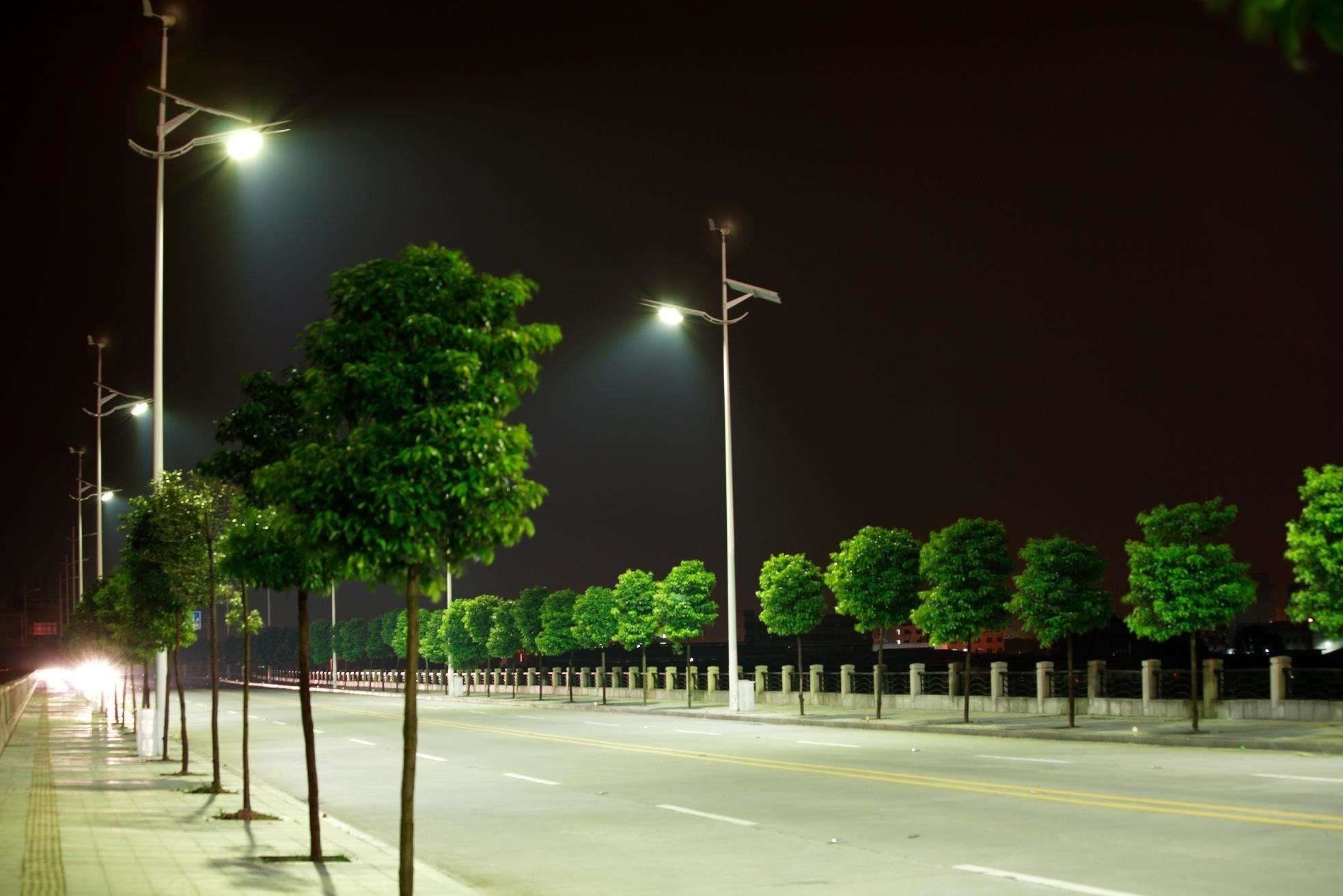Какви са възможните повреди на LED уличното осветление? Как да го предотвратим?